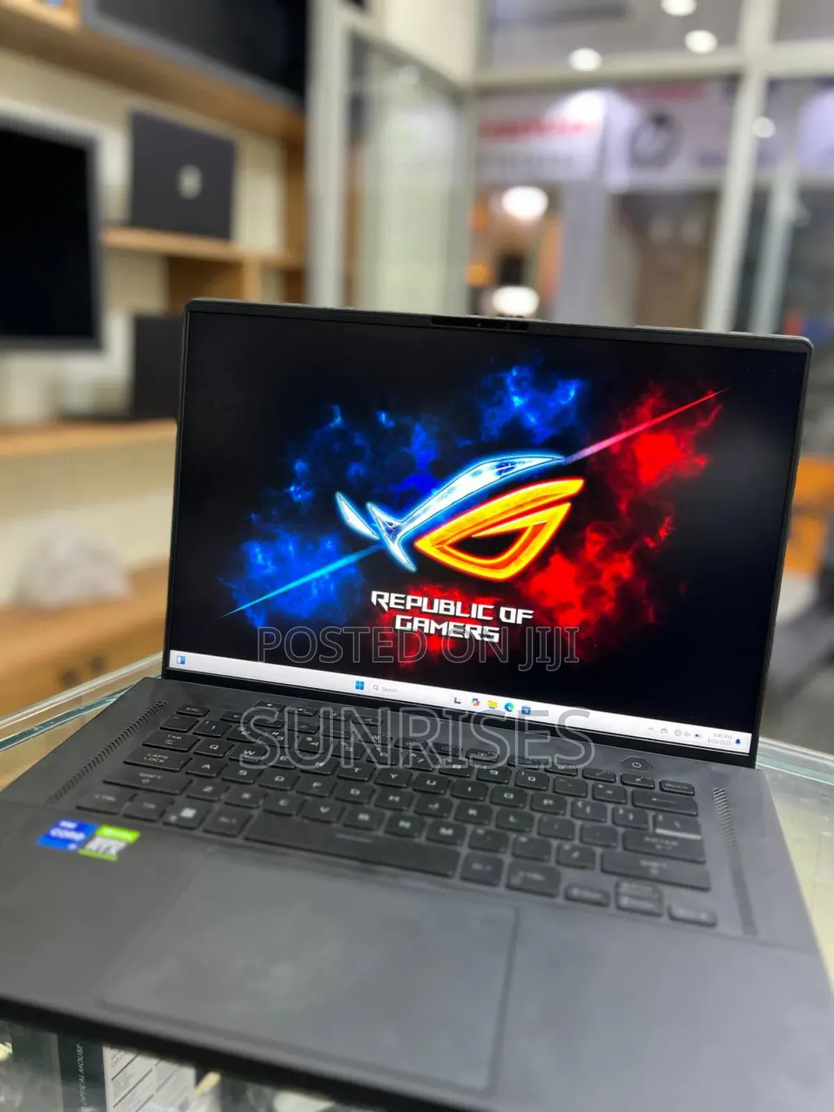 New Laptop Asus ROG Zephyrus G15 16GB Intel Core I7 SSD 512GB