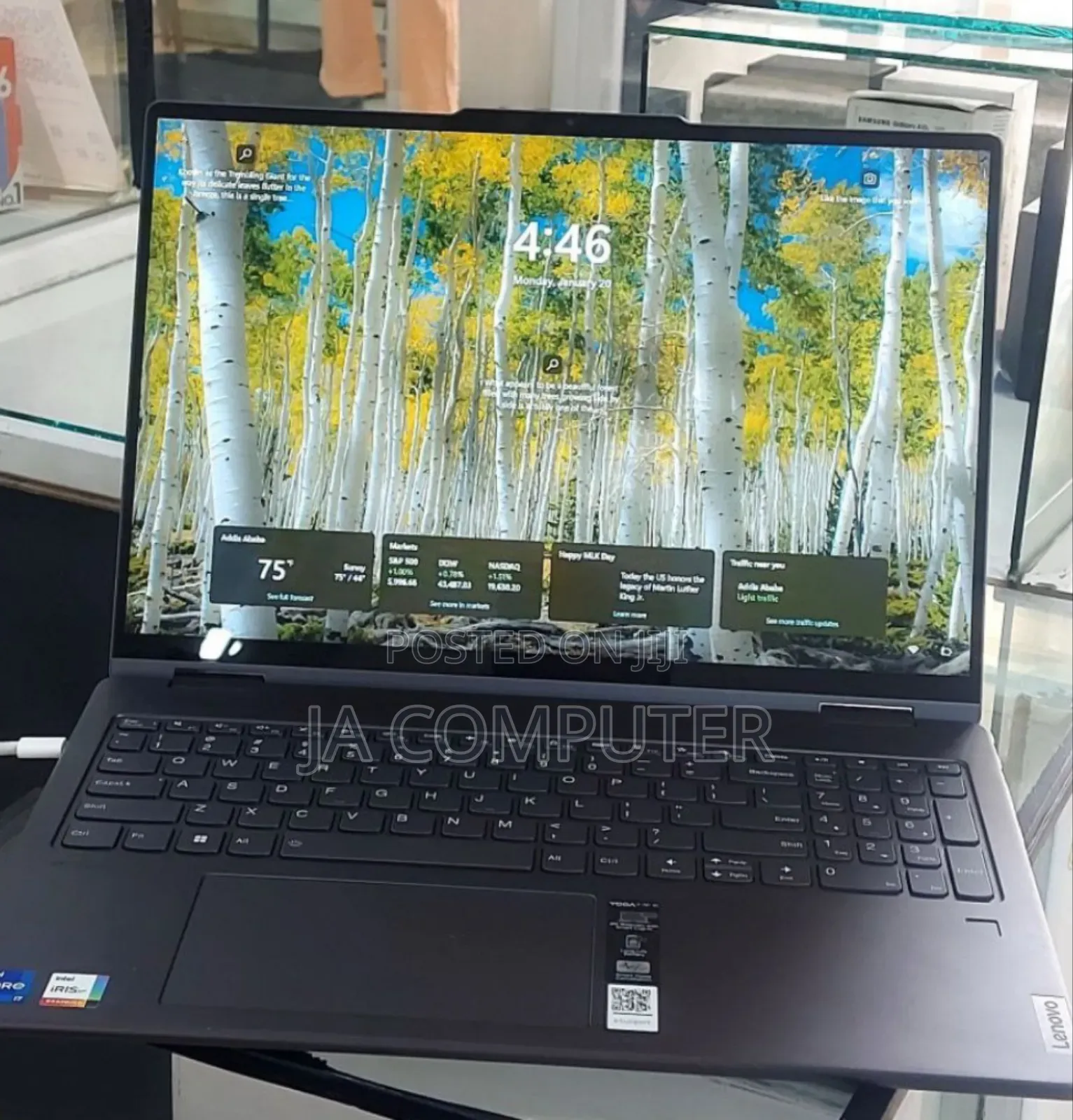 New Laptop Lenovo Yoga 7i 16GB Intel Core I7 SSD 512GB