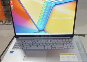 Photo - New Laptop Asus VivoBook 15 X505BA 8GB Intel Core I3 SSD 256GB