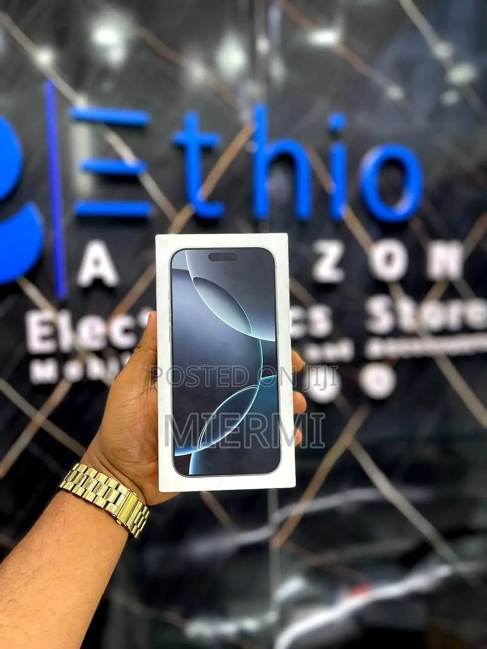 New Apple iPhone 16 Pro Max 256 GB White