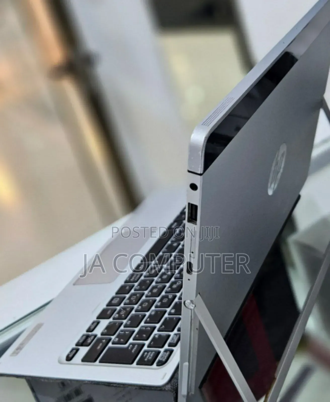 New Laptop HP Elite X2 1012 G2 8GB Intel Core M SSD 256GB