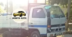 Isuzu Gelbach ገልባጭ