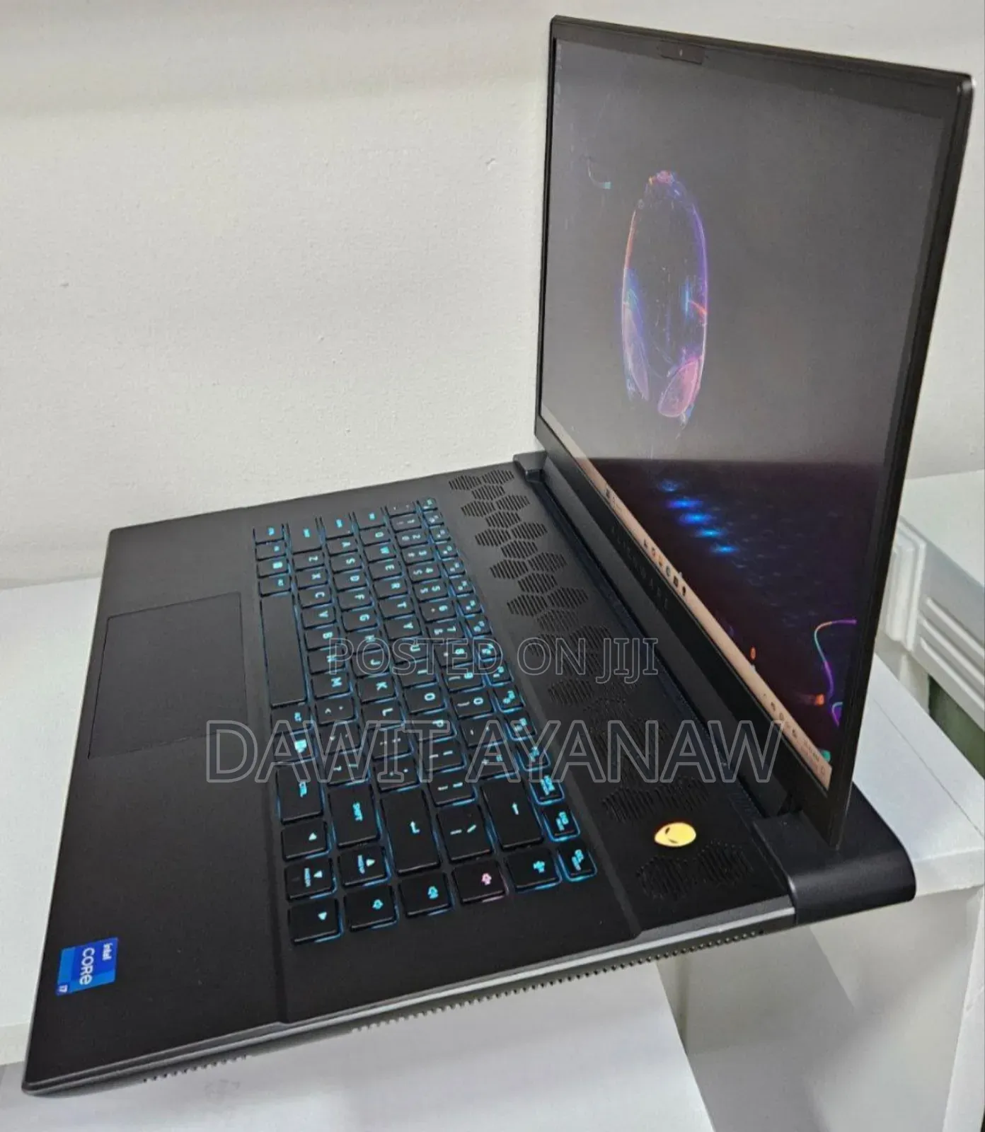 New Laptop Dell Alienware M16 16GB Intel Core i7 SSD 1T