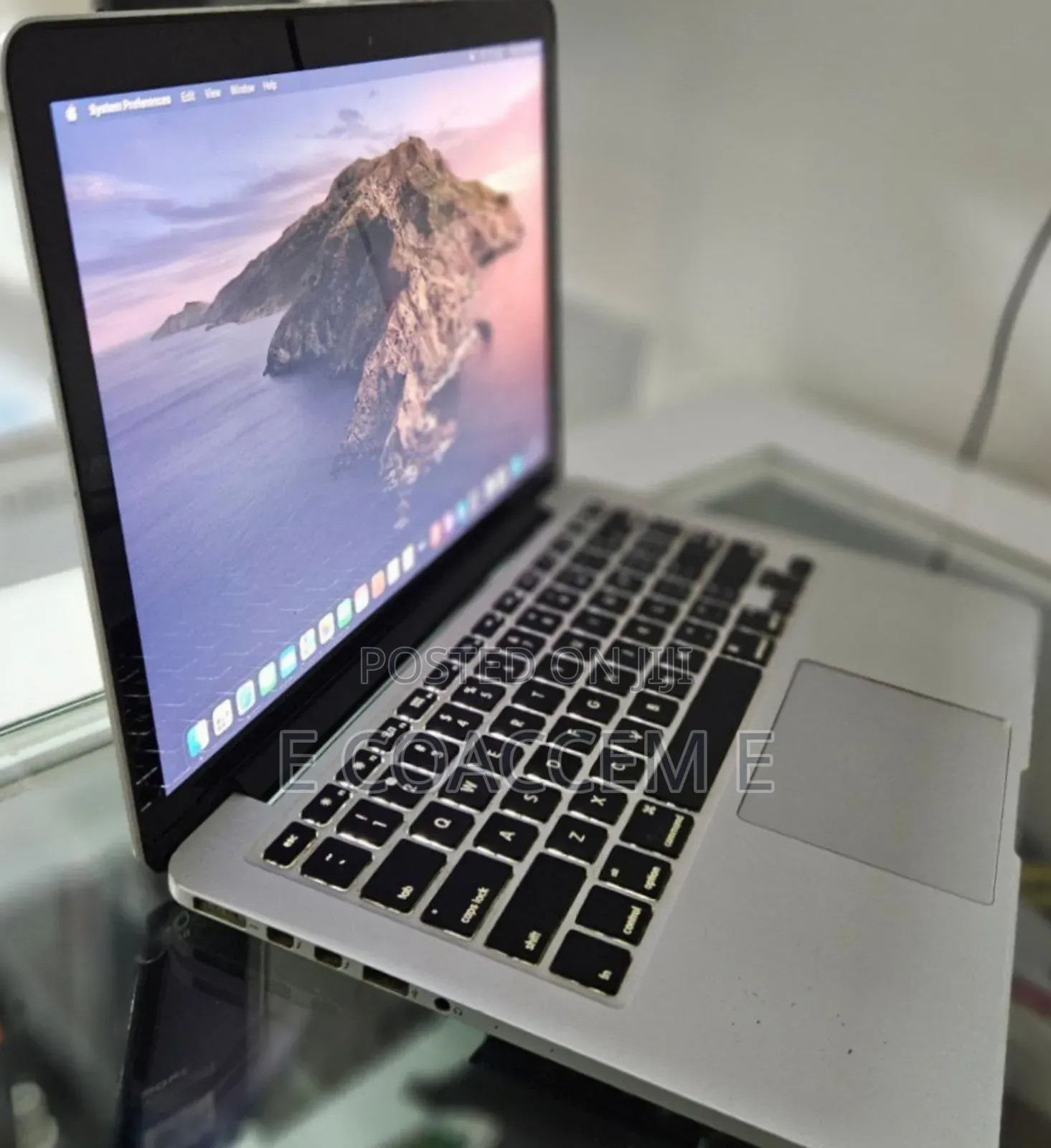 New Laptop Apple MacBook 8GB Intel Core I5 HDD 500GB