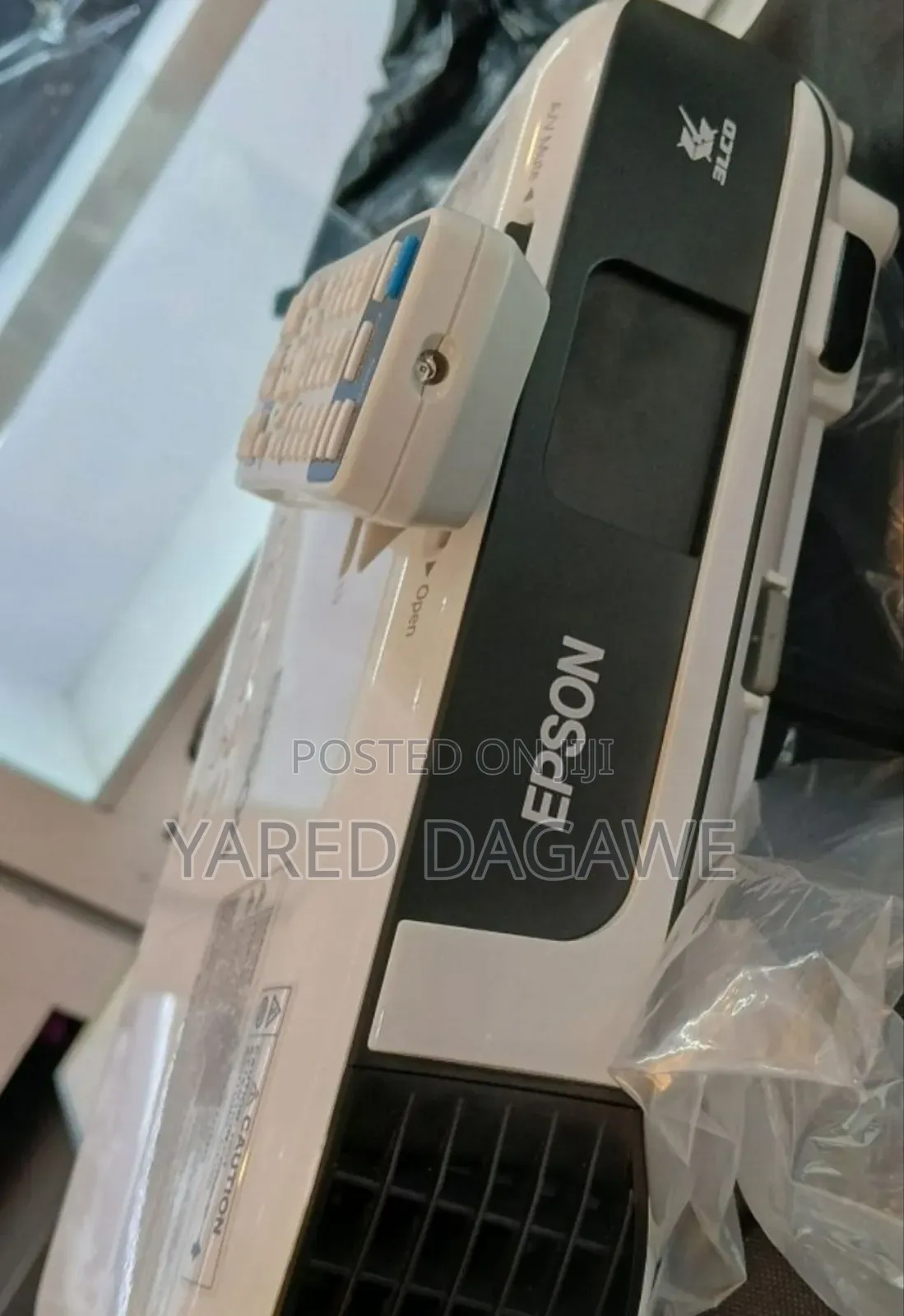 EPSON Projector Model EB-X51