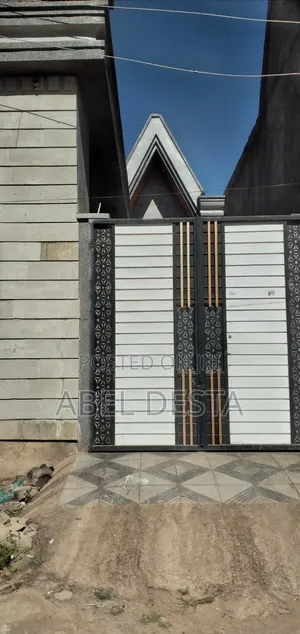 3bdrm House in Tena Tabiya, Adama for sale
