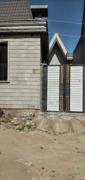 3bdrm House in Tena Tabiya, Adama for sale