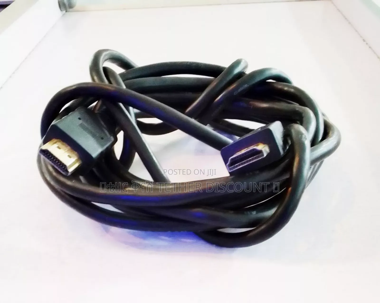 HDMI Cable Connectorዲጂታል ቪዲዮ እና ድምጽ ከላፕቶፕ ወደ ቲቪ መላክ ያስችላል