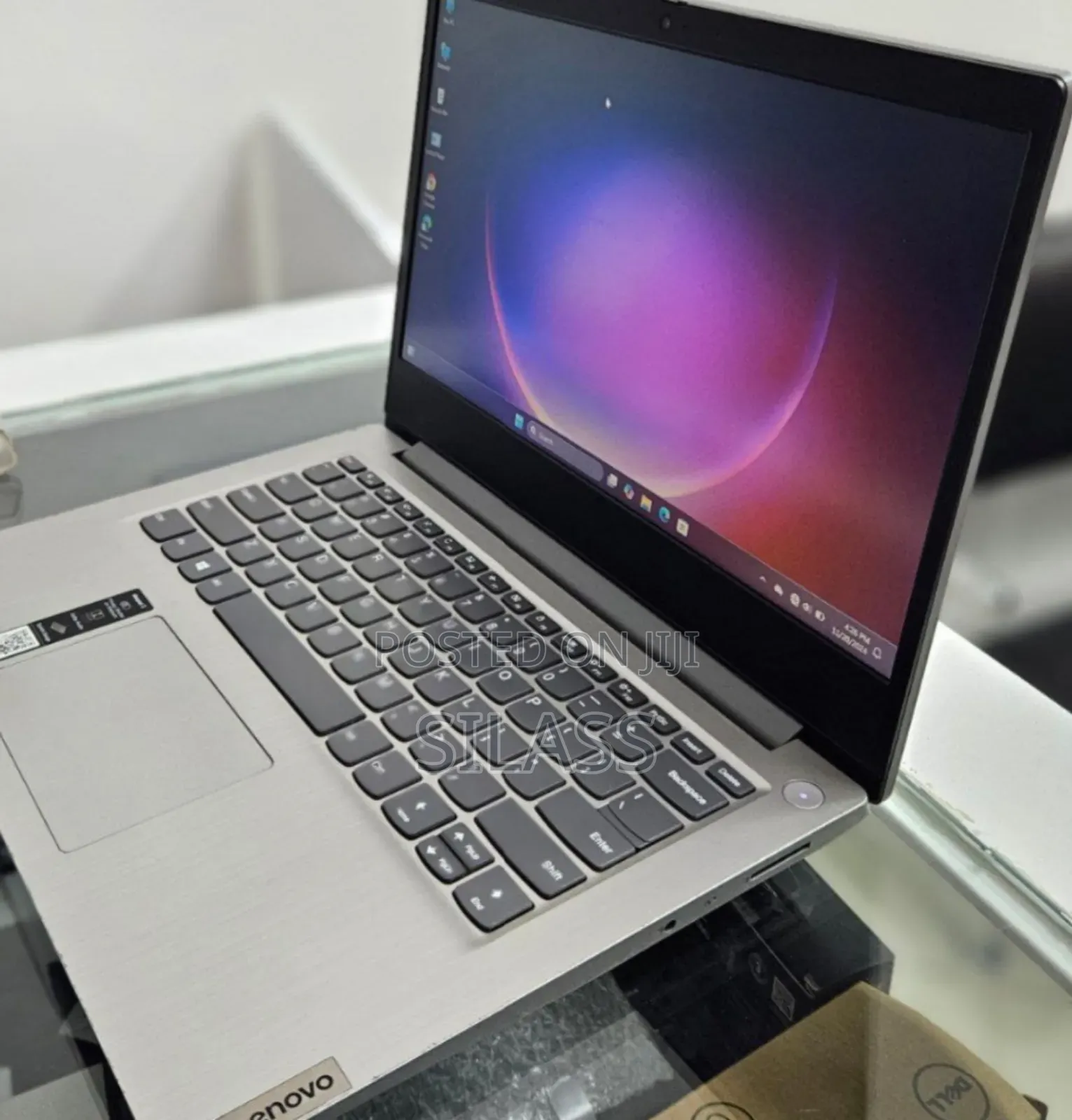 New Laptop Lenovo Ideapad 3 8GB Intel Core I5 SSD 256GB