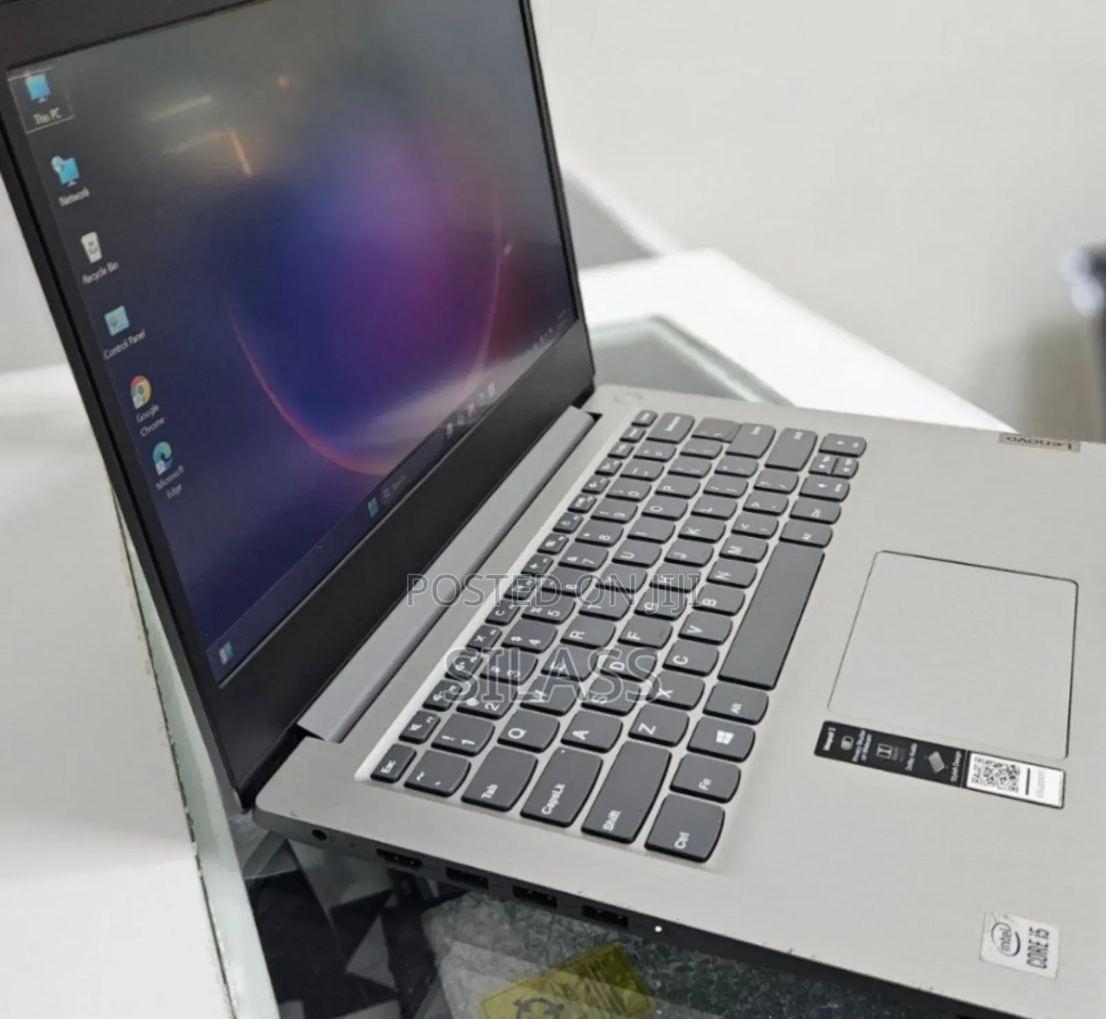 New Laptop Lenovo Ideapad 3 8GB Intel Core I5 SSD 256GB