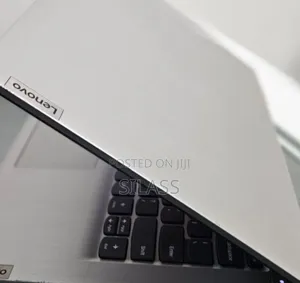 New Laptop Lenovo Ideapad 3 8GB Intel Core I5 SSD 256GB