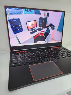 New Laptop 16GB Intel Core I9 SSD 512GB