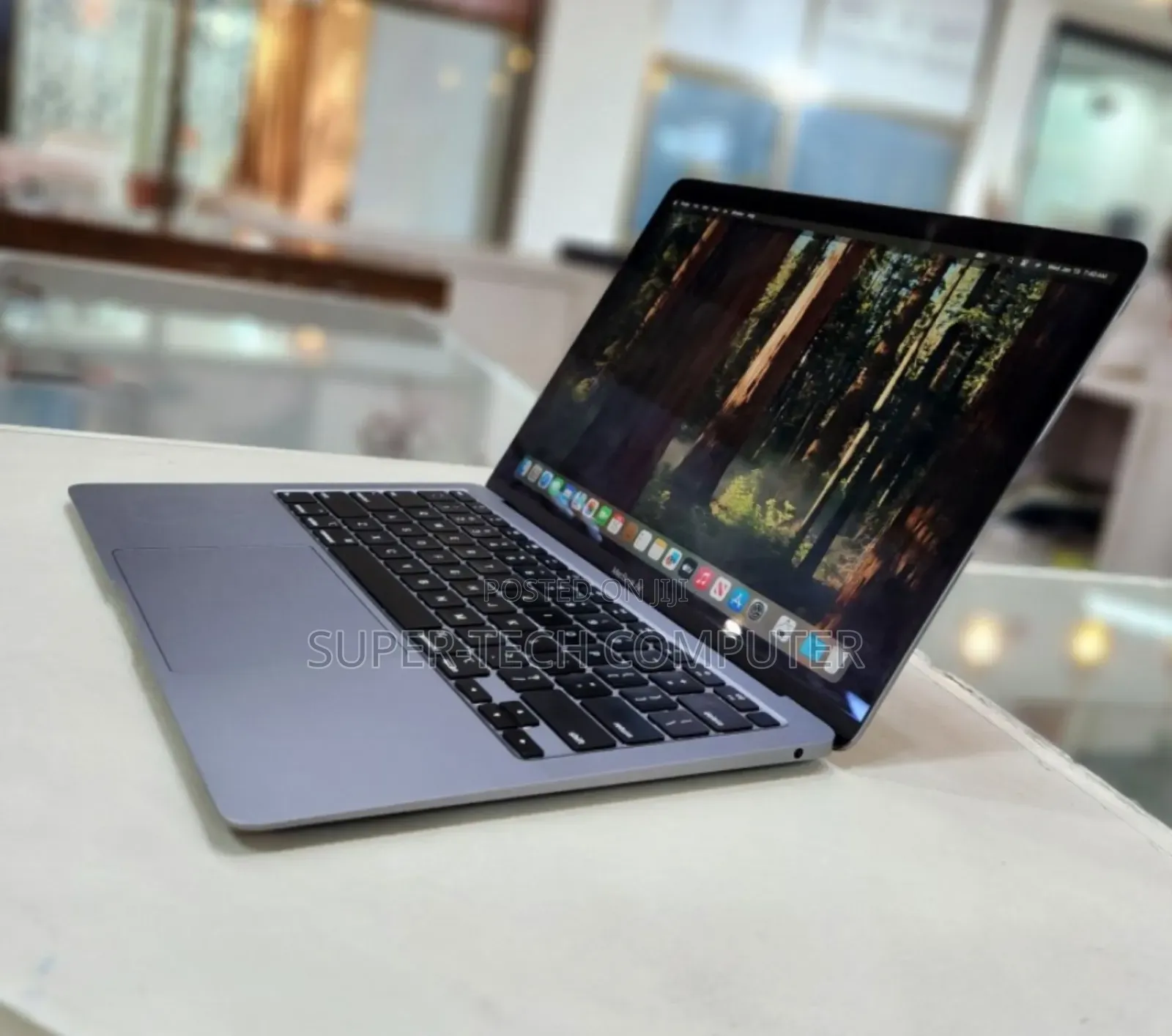 New Laptop Apple MacBook Air 2020 8GB Intel Core I3 SSD 256GB