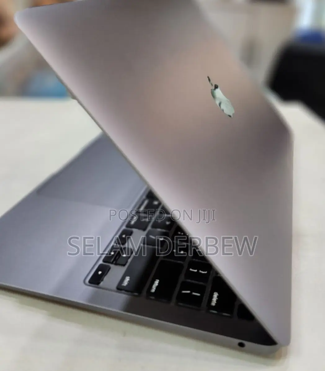 New Laptop Apple MacBook Air 2020 8GB Intel Core I3 SSD 256GB