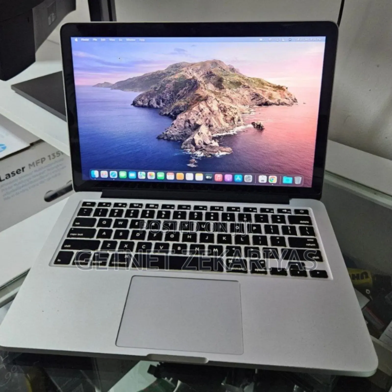 New Laptop Apple MacBook Pro 2015 8GB Intel Core I5 SSD 500GB