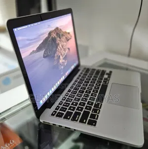 New Laptop Apple MacBook Pro 2015 8GB Intel Core I5 SSD 500GB