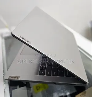 New Laptop Lenovo Ideapad 3 8GB Intel Core I5 SSD 256GB