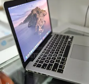 New Laptop Apple MacBook Pro 2015 8GB Intel Core I5 SSD 500GB