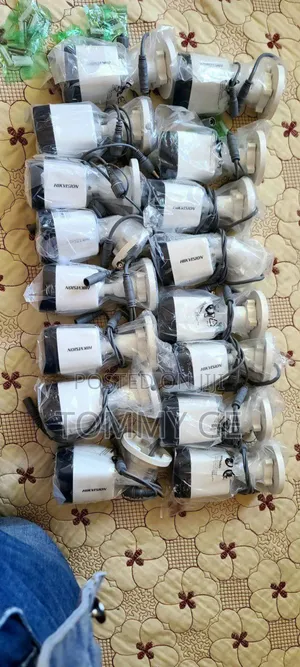 Photo - Hikvision Analog Security Camera Bullet Outdoor