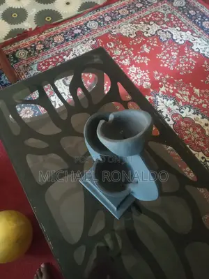 Photo - ቴብል ፋውንቴን Table Fountain