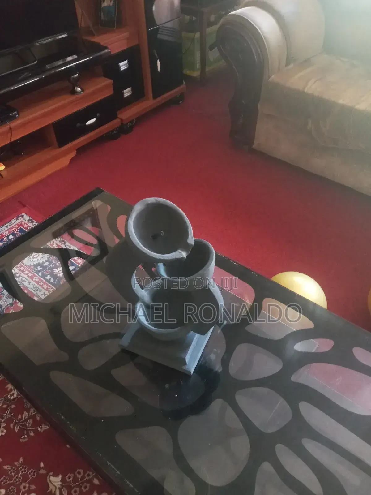 ቴብል ፋውንቴን Table Fountain