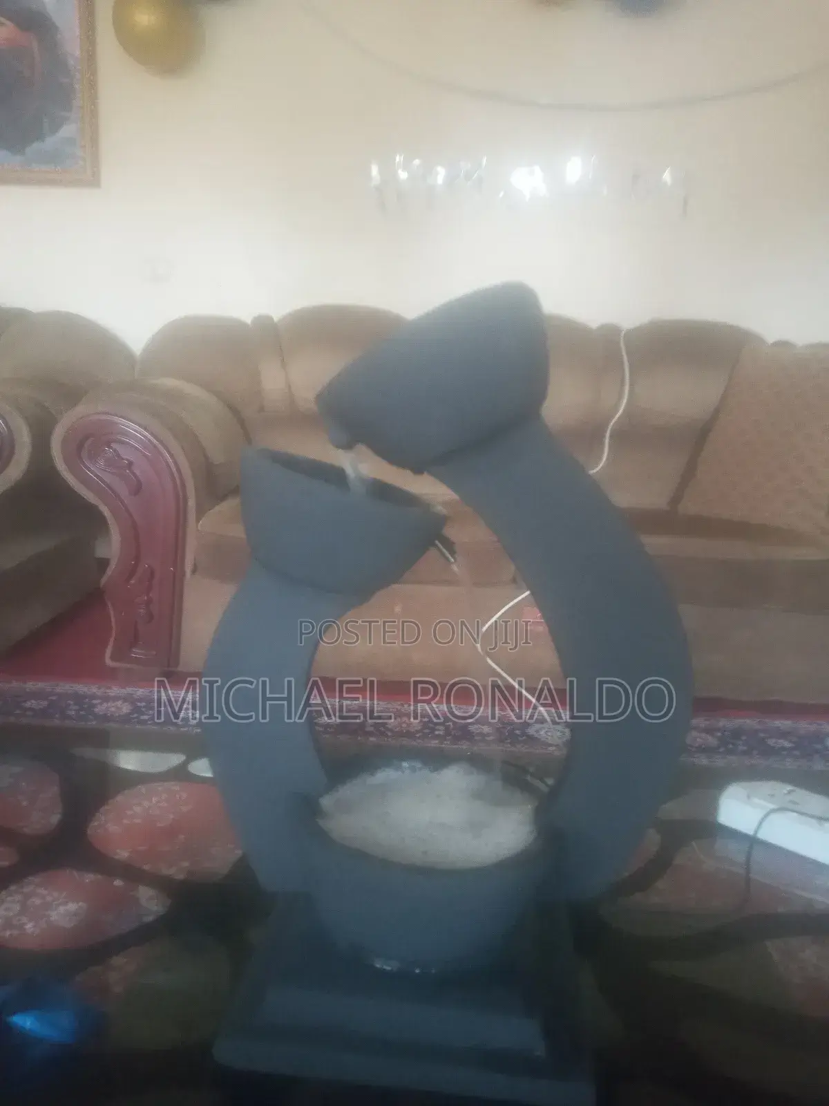 ቴብል ፋውንቴን Table Fountain