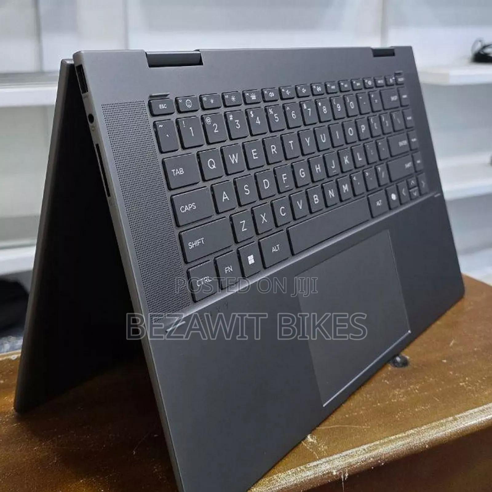 New Laptop HP Envy X360 32GB Intel Core I7 SSD 1T