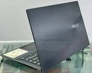 Photo - New Laptop Asus 16GB Intel Core i7 SSD 1T