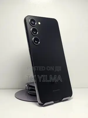 Photo - New Samsung Galaxy S23 128 GB Black