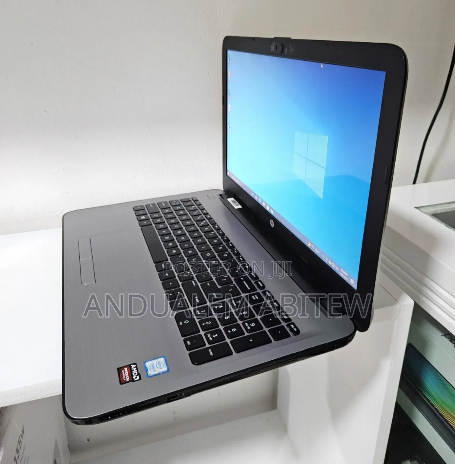 New Laptop HP Stream Notebook 8GB Intel Core I5 HDD 1T