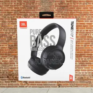 Photo - JBL TUNE 510BT User-Friendly Control Interface Provided