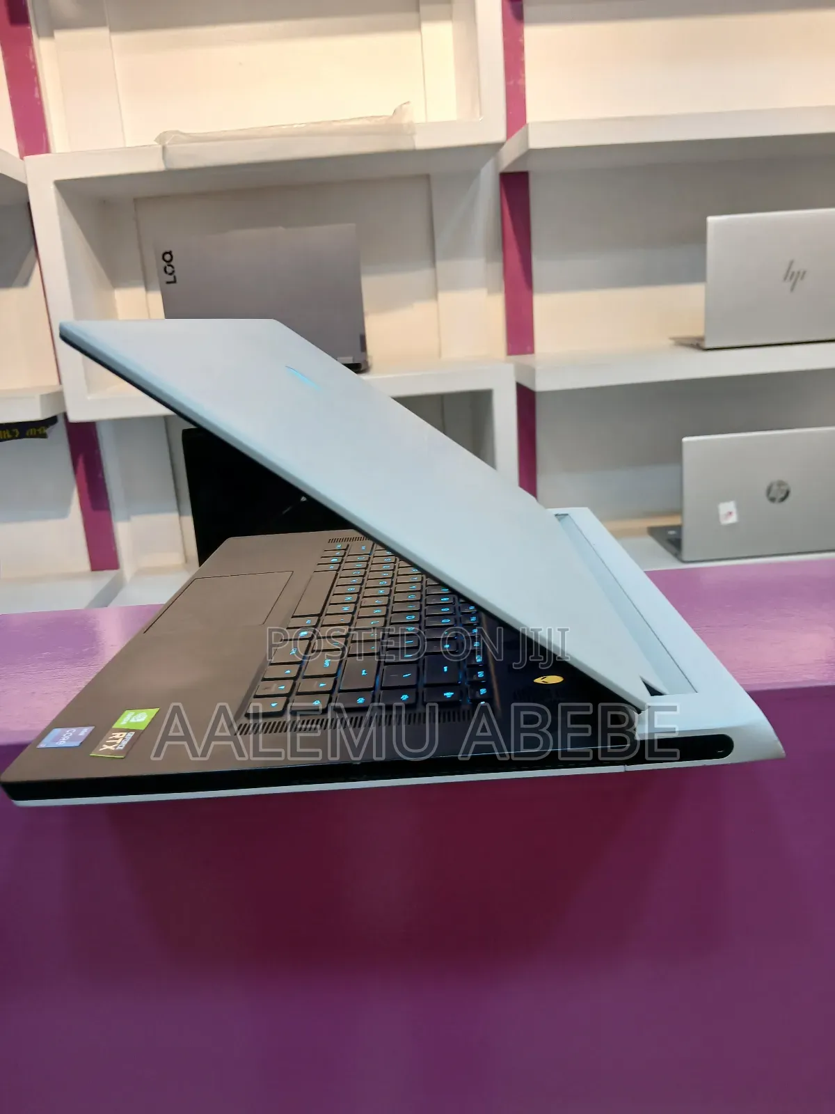 New Laptop Alienware M17x R2 16GB Intel Core I7 SSD 1T