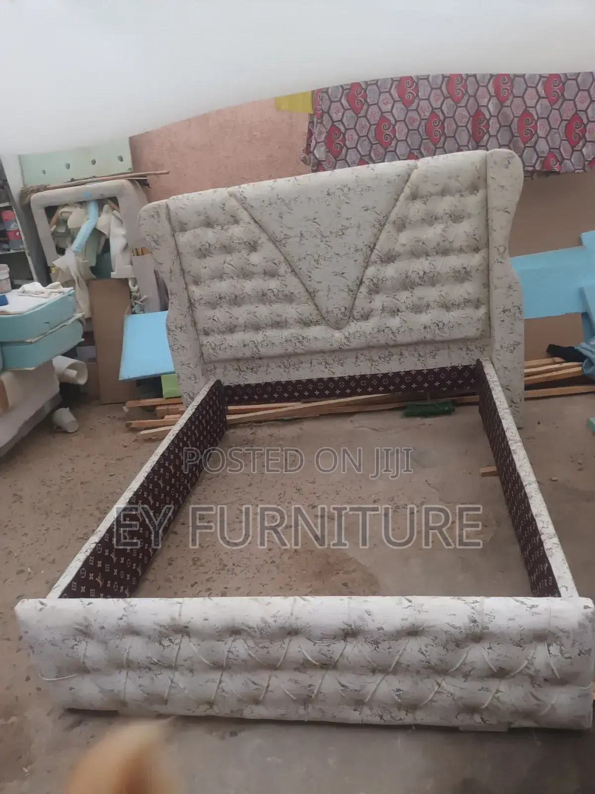 ውብ ባለ ጋንች አልጋ Only Order