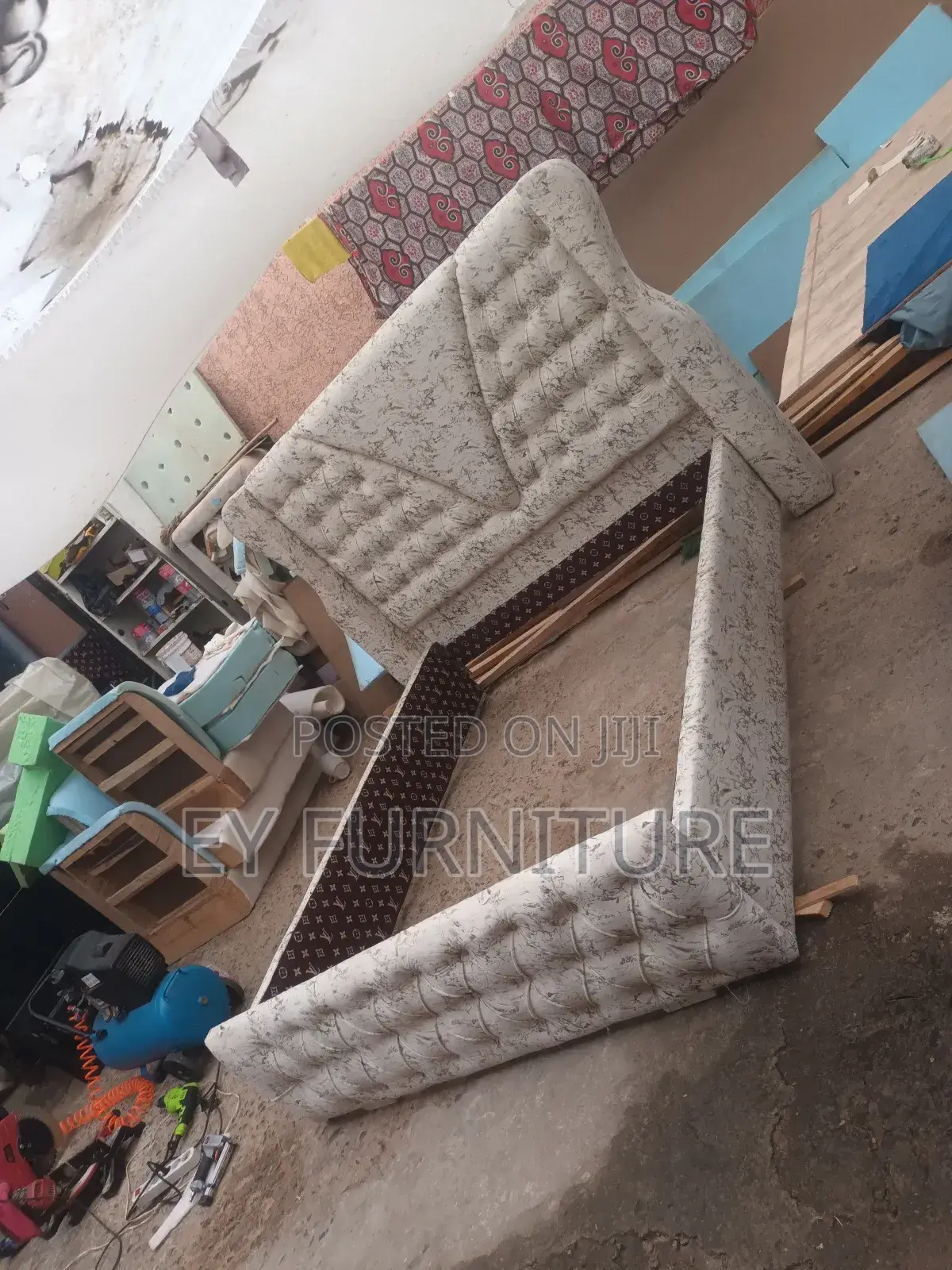 ውብ ባለ ጋንች አልጋ Only Order