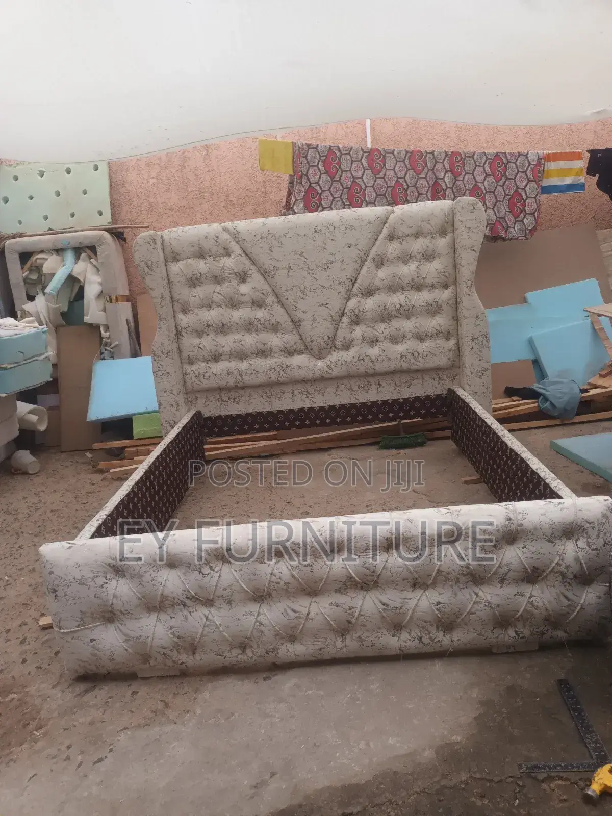 ውብ ባለ ጋንች አልጋ Only Order