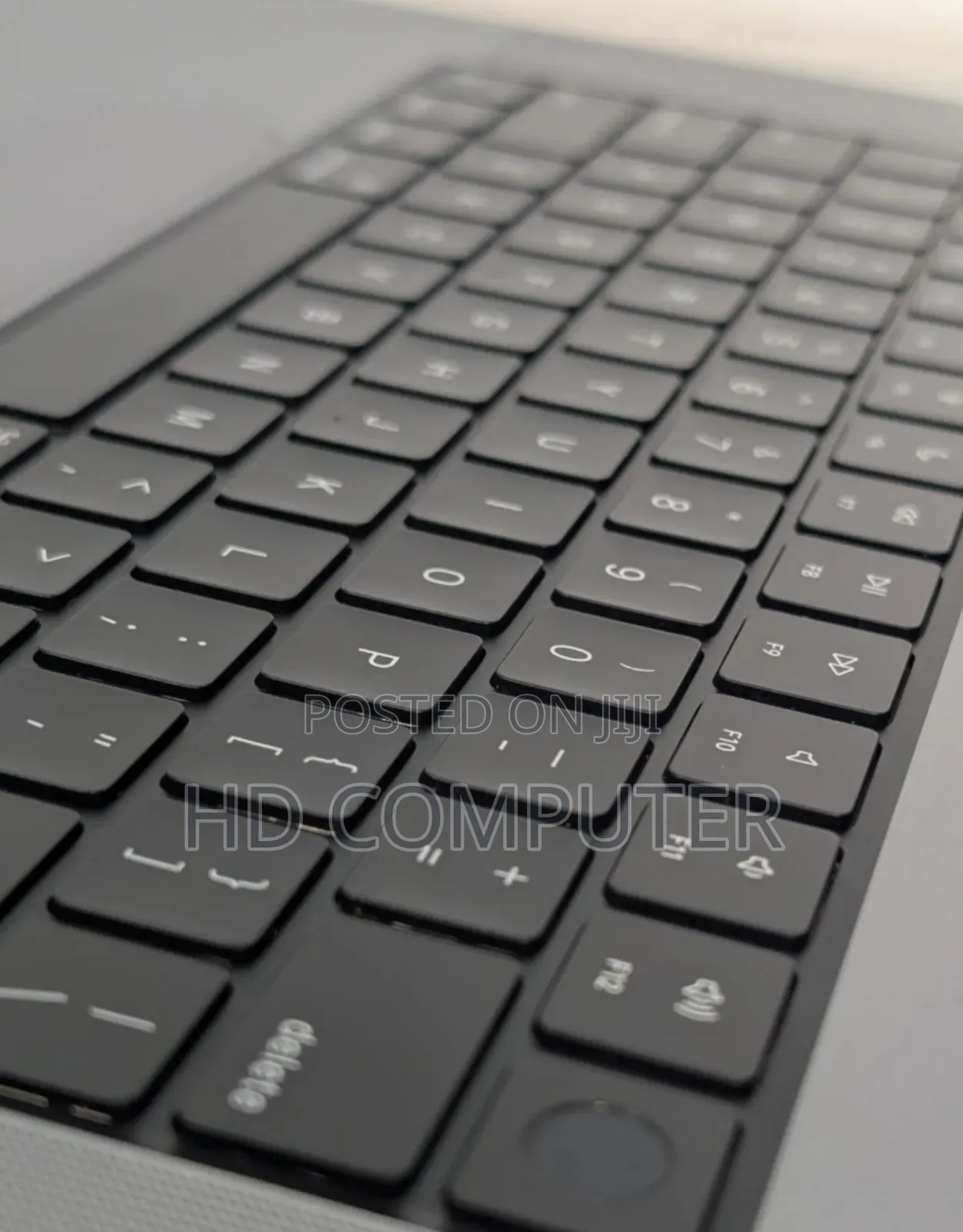 New Laptop Apple MacBook Air 2020 M1 16GB Apple M1 Pro SSD 1T