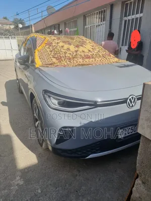 Photo - Volkswagen ID.4 2023