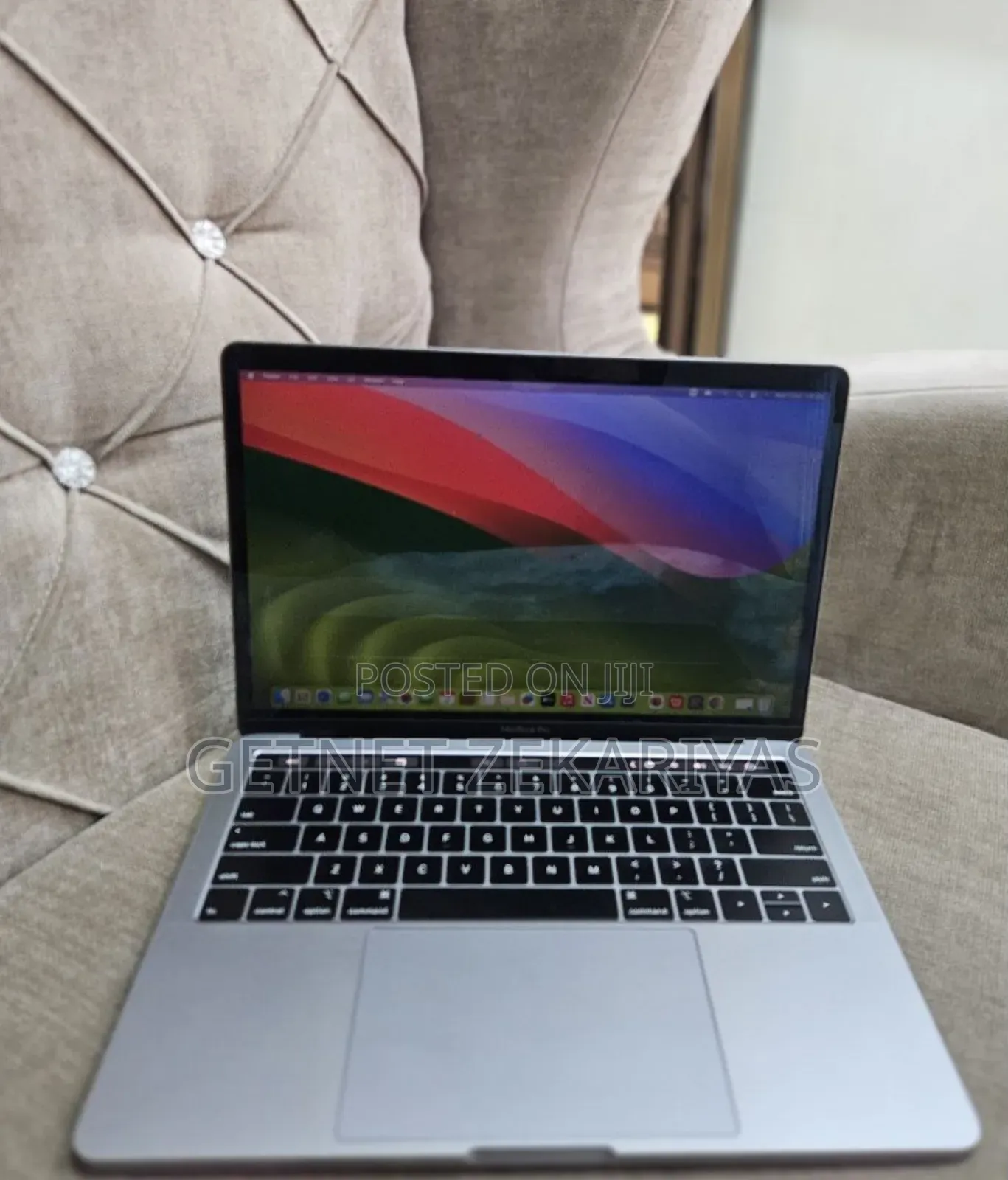 New Laptop Apple MacBook Pro 2019 8GB Intel Core I5 SSD 128GB