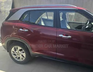 Hyundai Creta 2021 Red