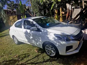 Mitsubishi Attrage 2022 Ivory