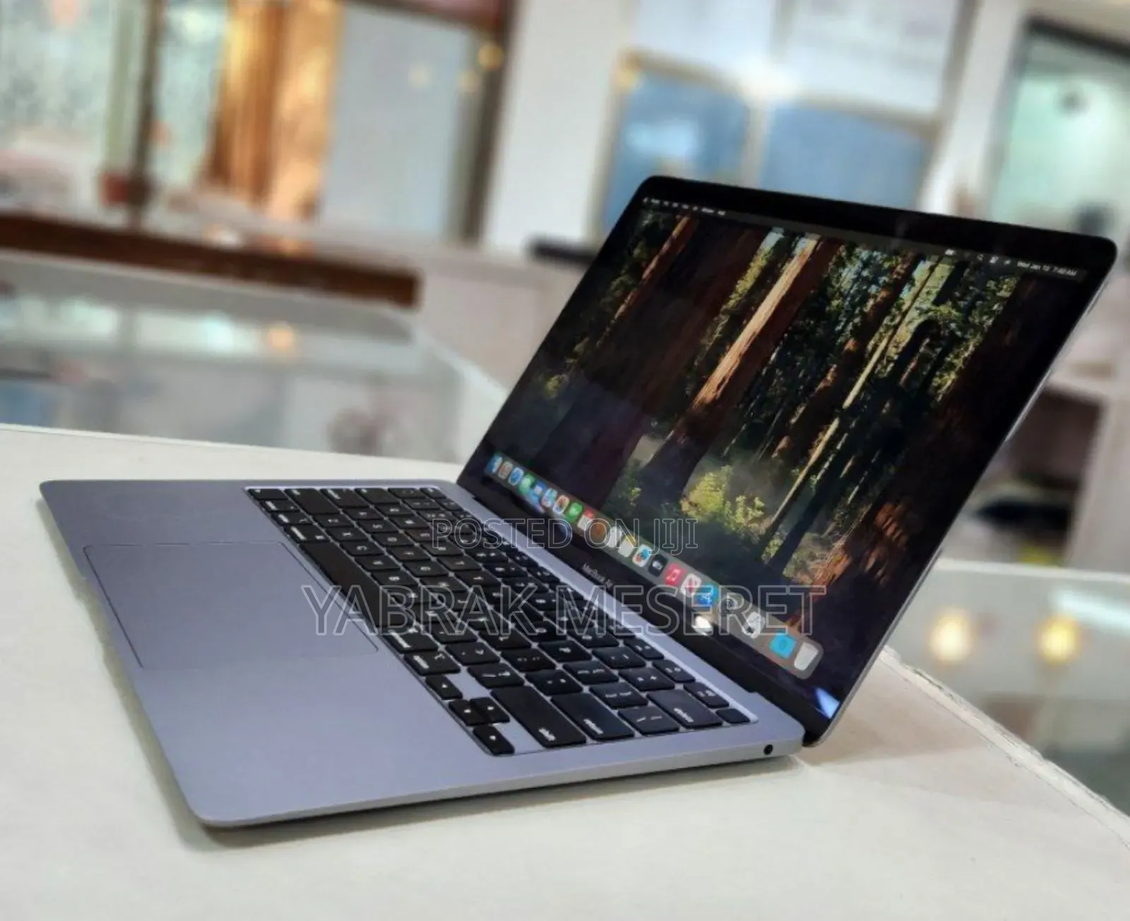 New Laptop Apple MacBook Air 2020 8GB Intel Core I3 SSD 256GB