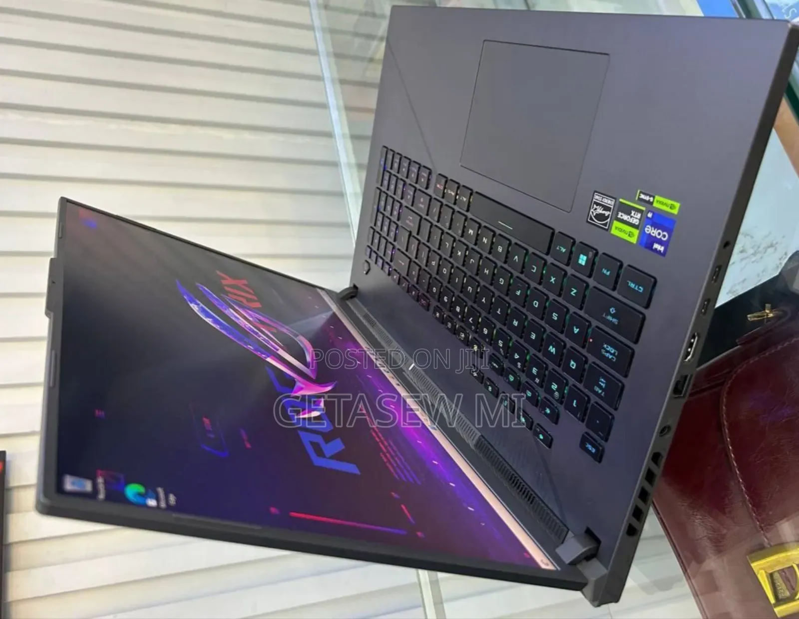 New Laptop Asus ROG Strix G15 32GB Intel Core I9 SSD 1T