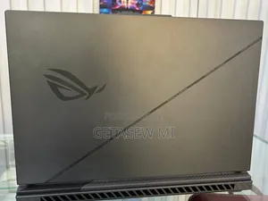 New Laptop Asus ROG Strix G15 32GB Intel Core I9 SSD 1T