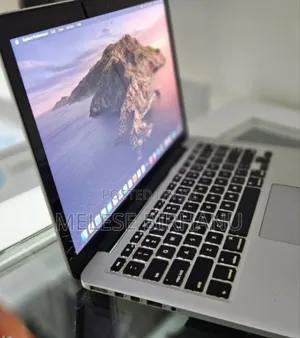 New Laptop Apple MacBook Pro 2015 8GB Intel Core I5 SSD 512GB