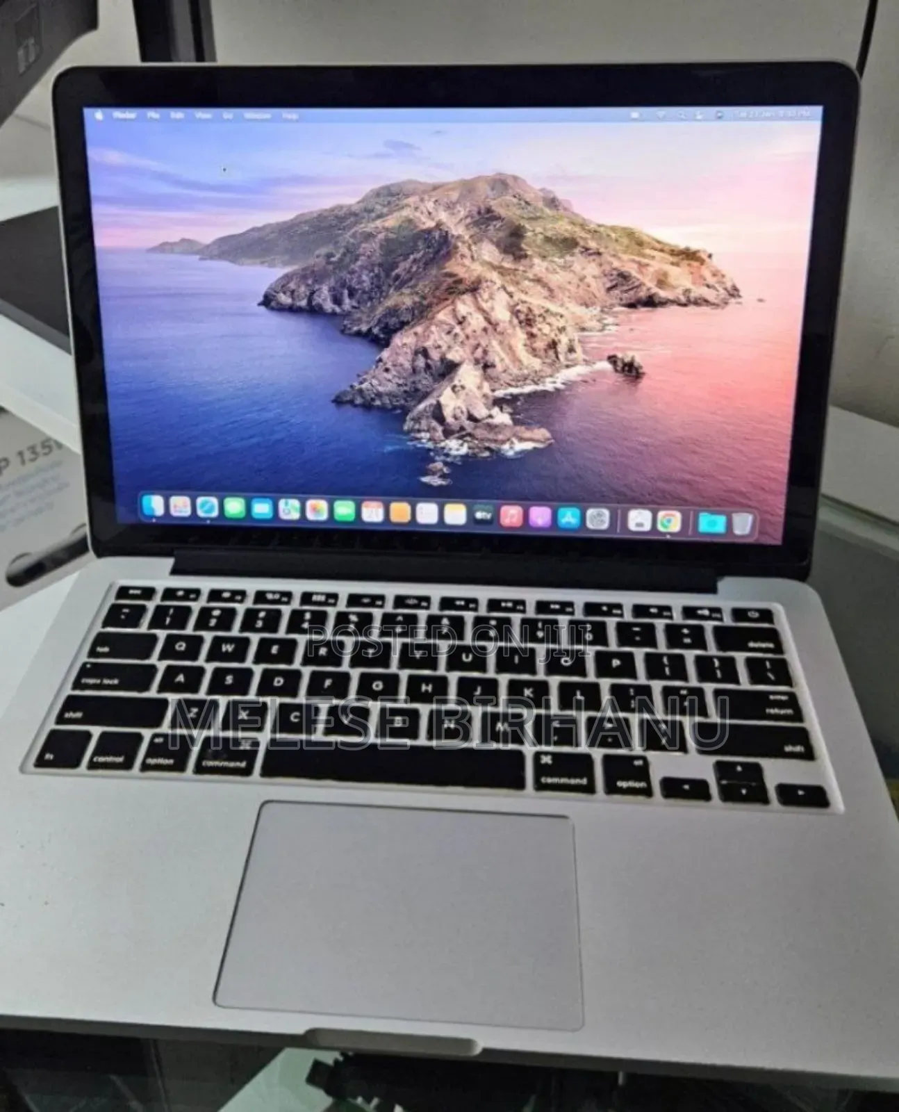 New Laptop Apple MacBook Pro 2015 8GB Intel Core I5 SSD 512GB