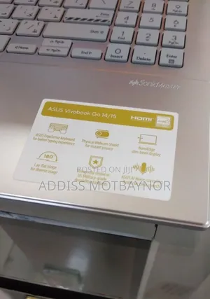 New Laptop Asus VivoBook 15 X505BA 8GB Intel Core I3 SSD 256GB