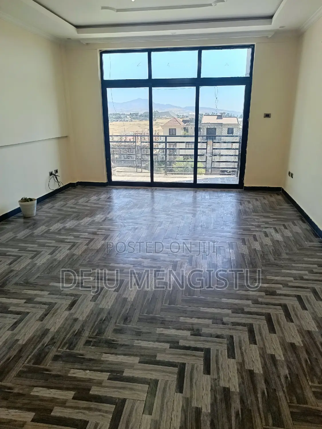 3bdrm Apartment in ሰባ ሁለት, Bole for rent