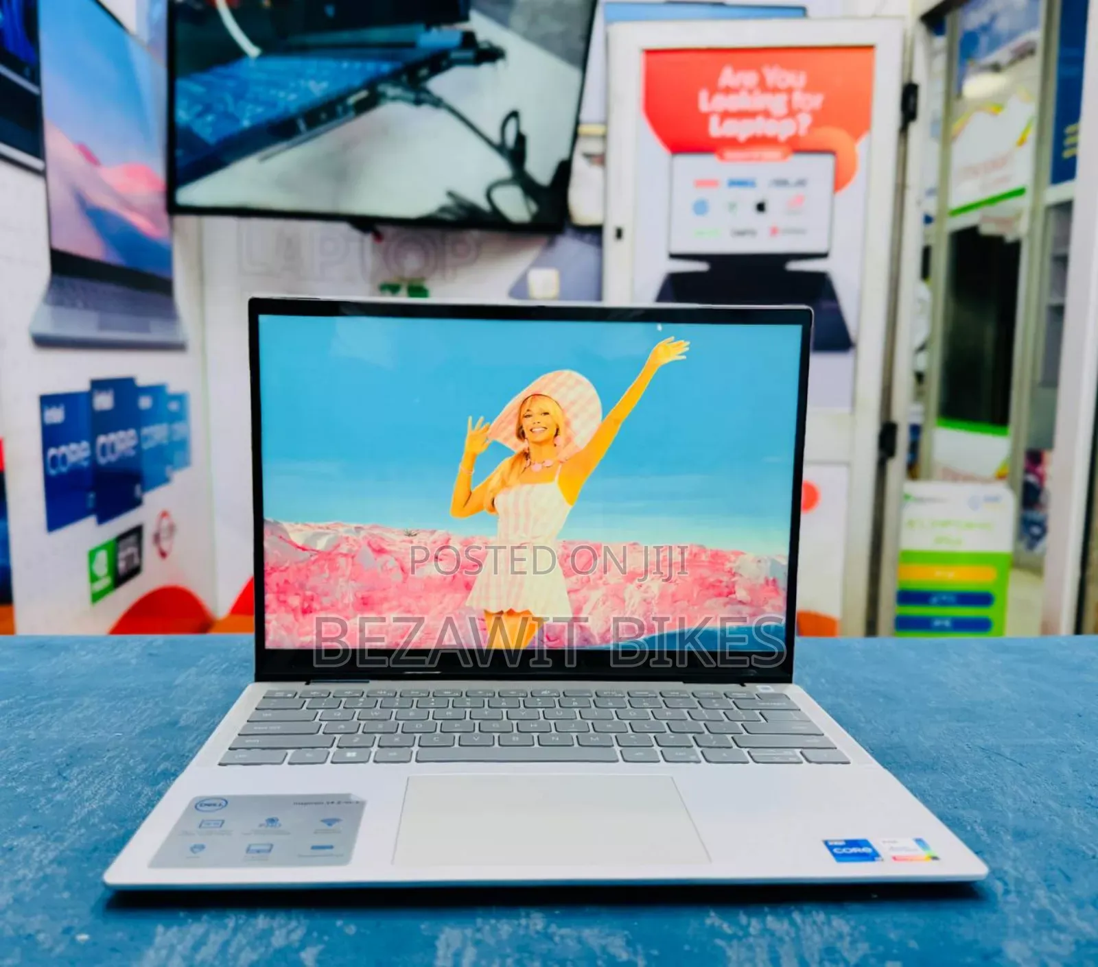 New Laptop Dell Inspiron 14 16GB Intel Core I7 SSD 1T