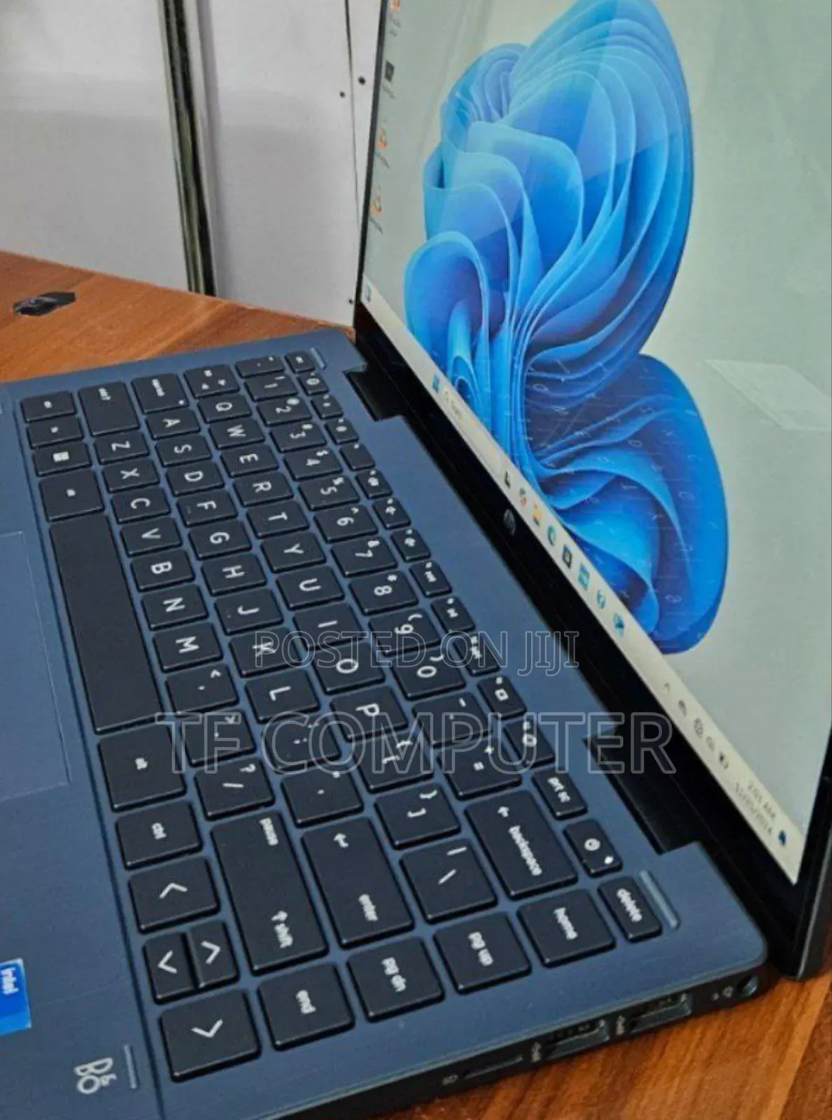 New Laptop HP Pavilion 13 X360 8GB Intel Core I3 SSD 256GB