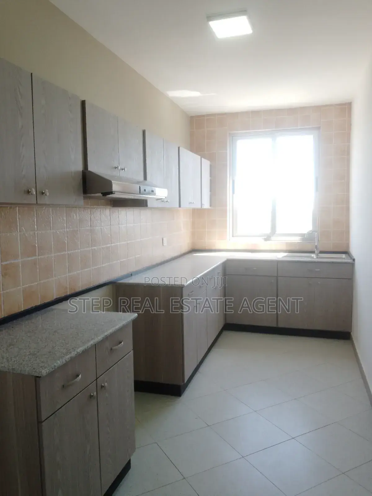 3bdrm Apartment in Bole for rent